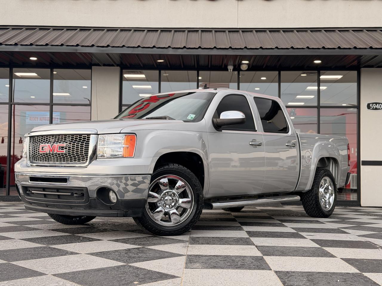GMC Sierra 1500 SLE Crew Cab  Short Box 2WD 2011
