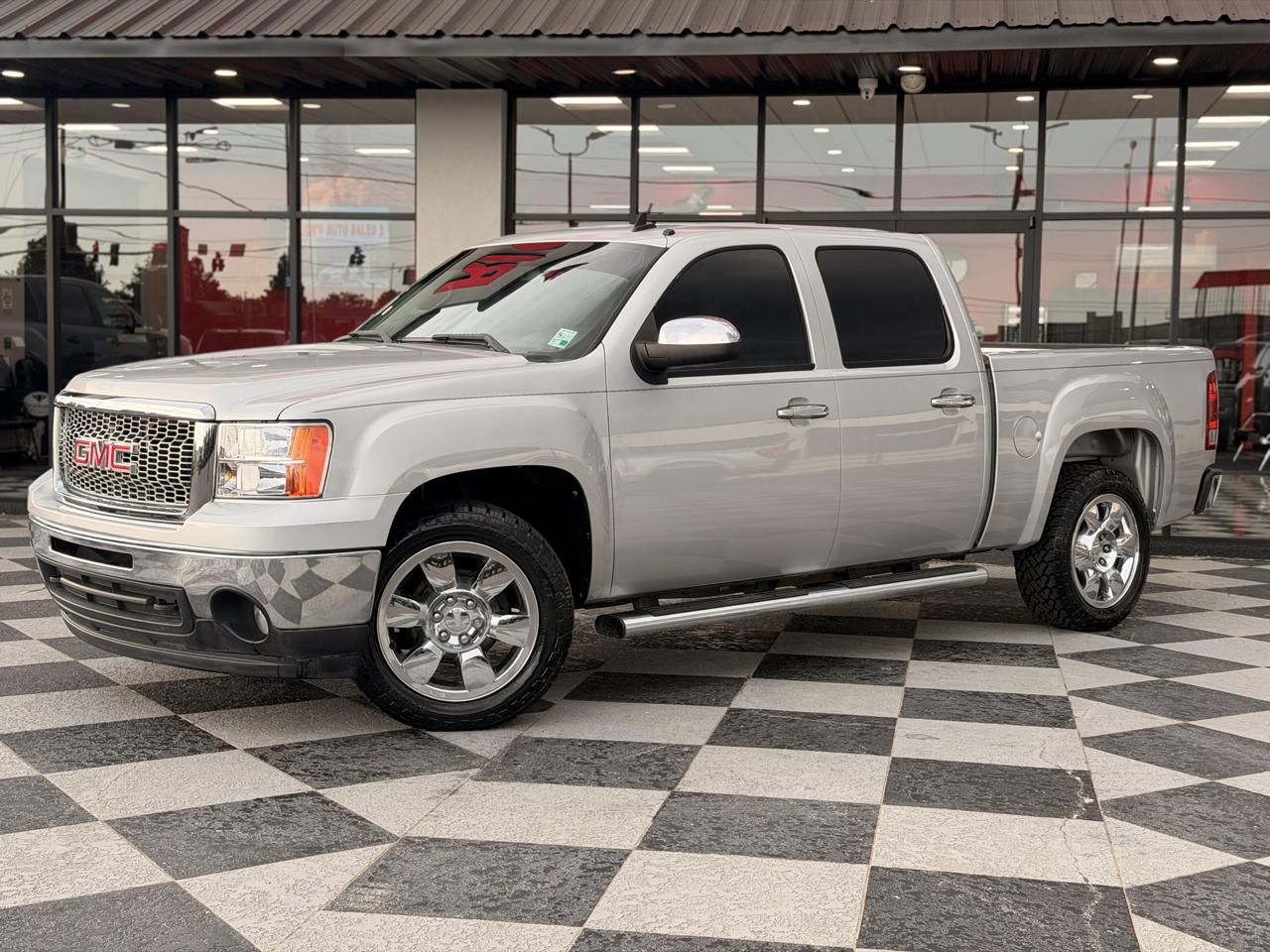 GMC Sierra 1500 SLE Crew Cab  Short Box 2WD 2011