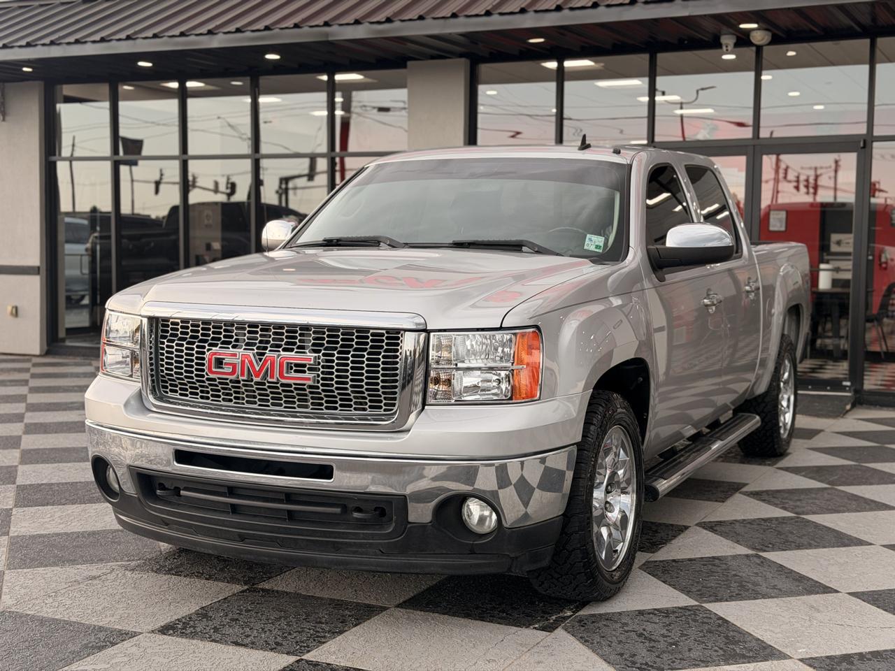 GMC Sierra 1500 SLE Crew Cab  Short Box 2WD 2011