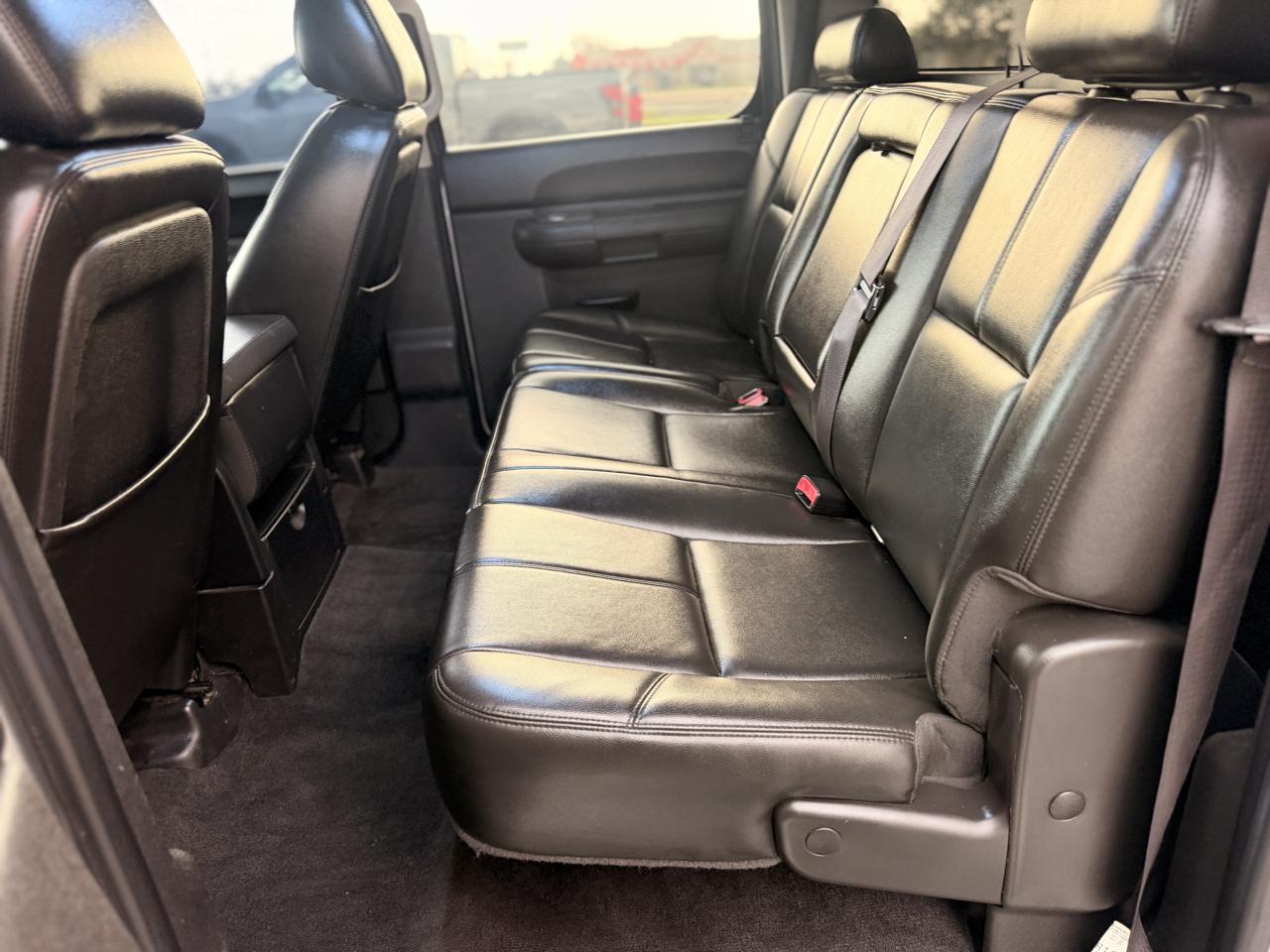GMC Sierra 1500 SLE Crew Cab  Short Box 2WD 2011