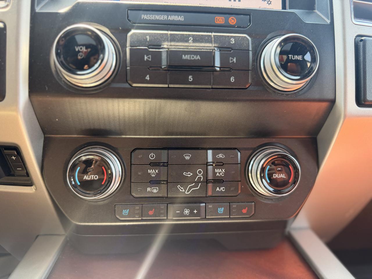 Ford F-250 SD King Ranch Crew Cab 4WD 2019