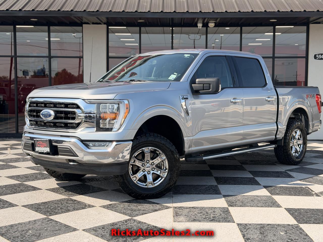 2021 Ford F-150 XLT 4WD SuperCrew 5.5' Box