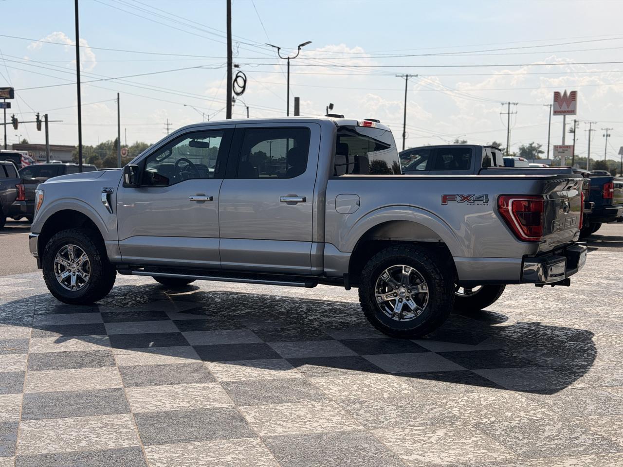 Ford F-150 XLT 4WD SuperCrew 5.5' Box 2021