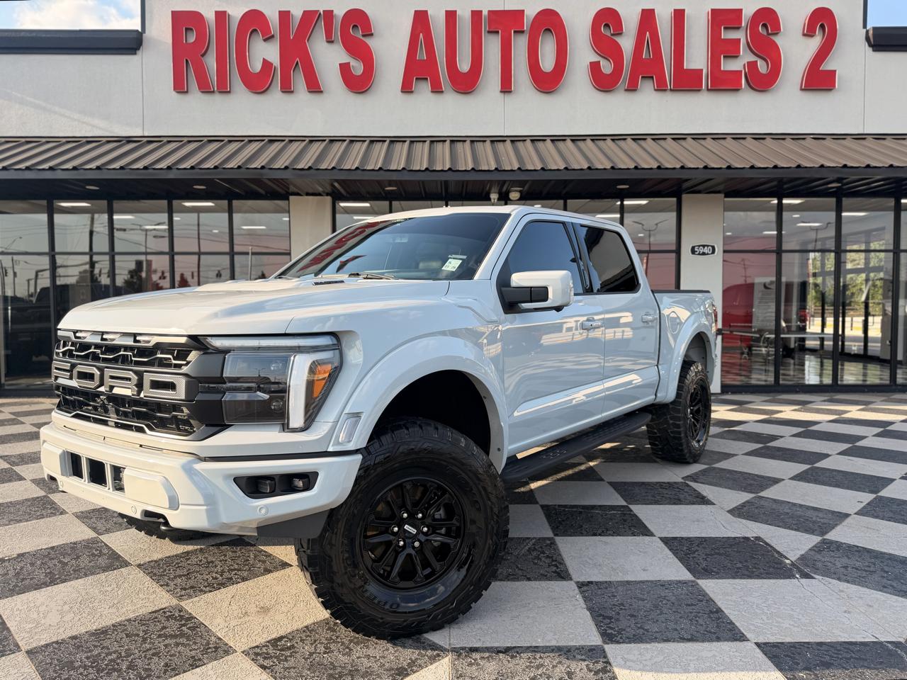 Ford F-150 Raptor SuperCrew 4WD 2024