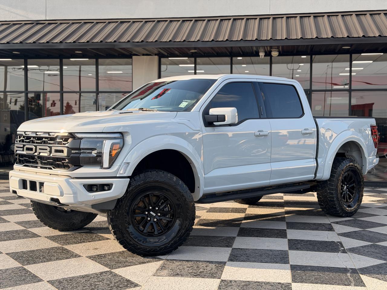 Ford F-150 Raptor SuperCrew 4WD 2024