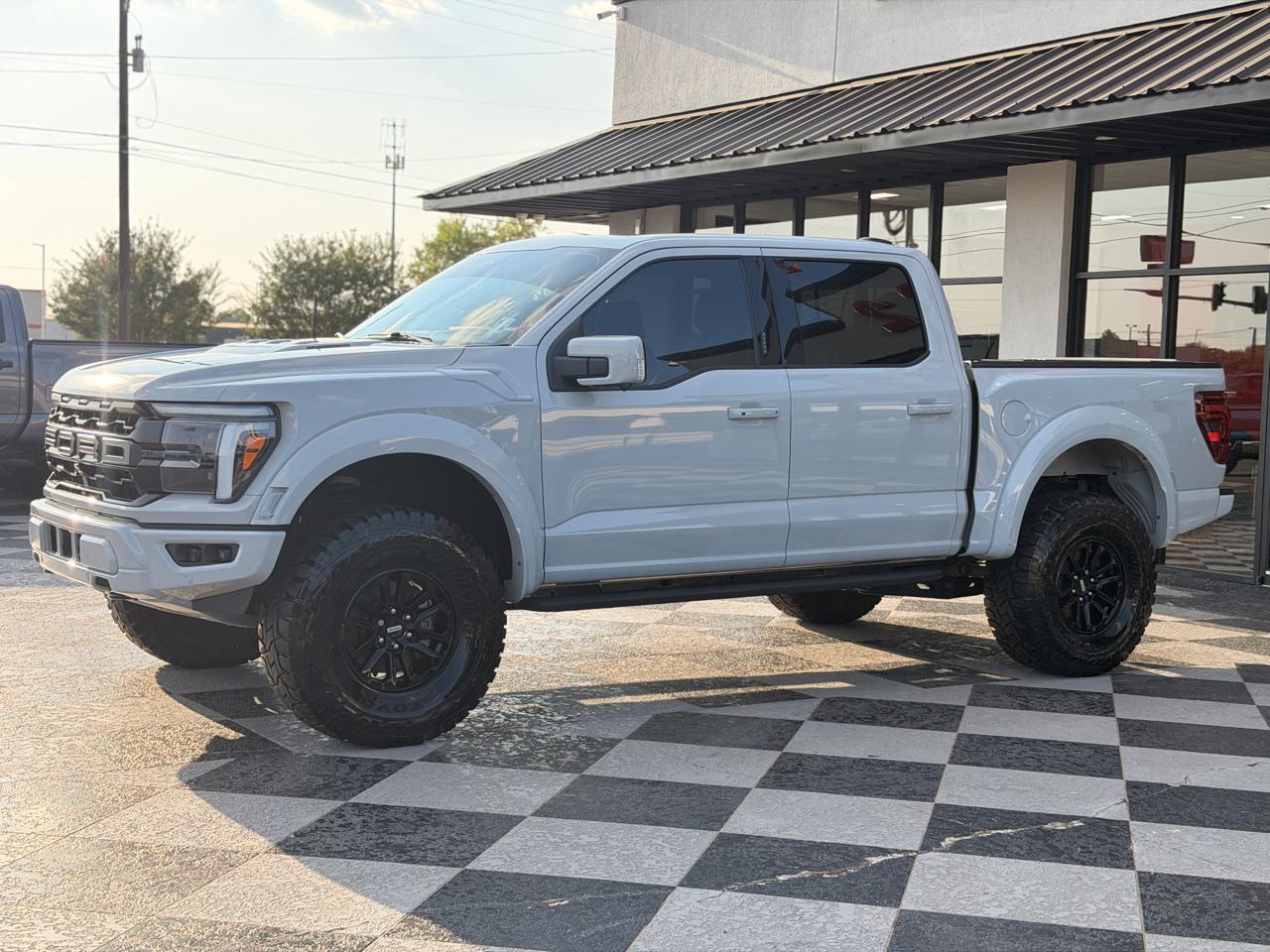 Ford F-150 Raptor SuperCrew 4WD 2024
