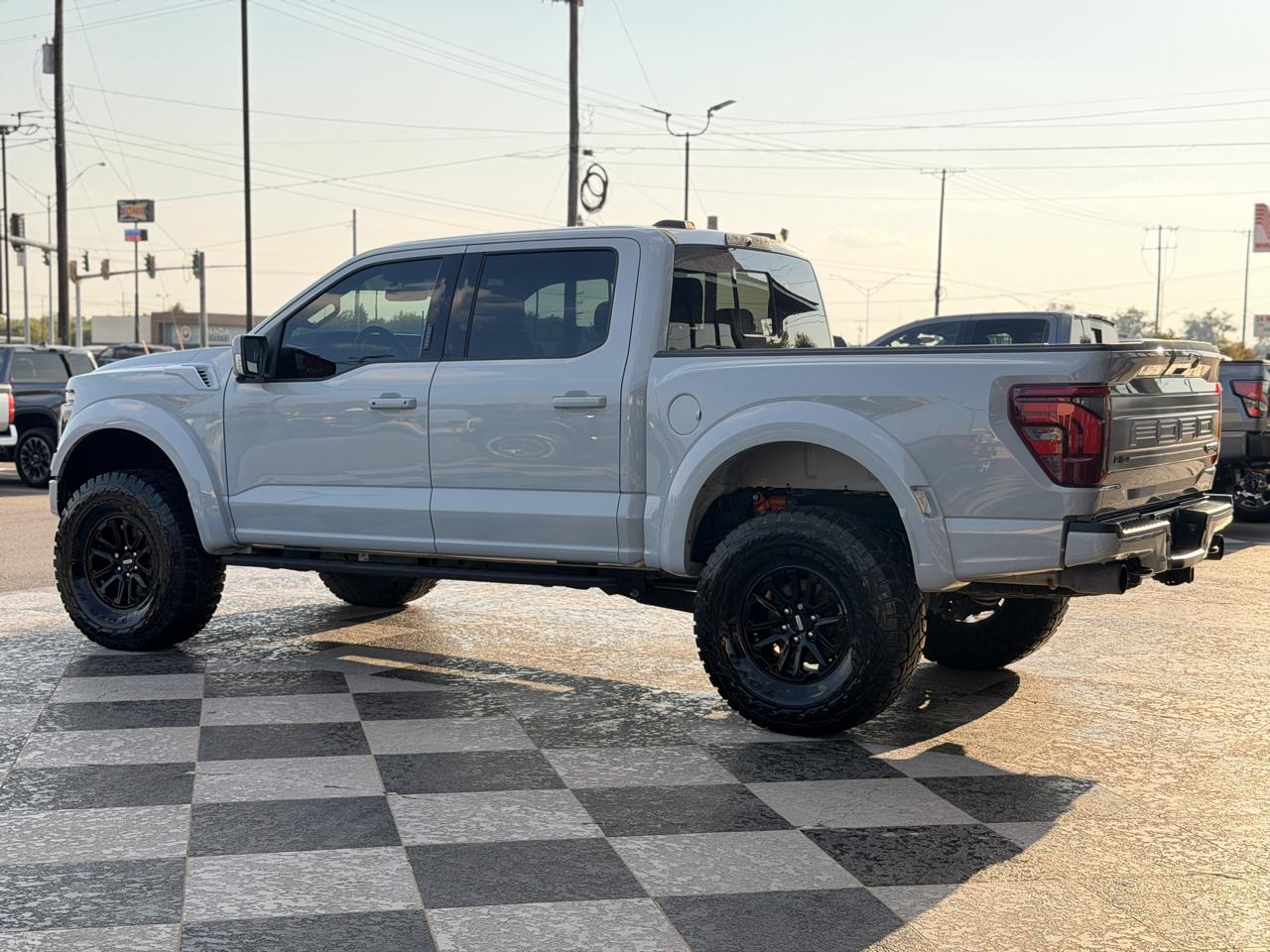 Ford F-150 Raptor SuperCrew 4WD 2024