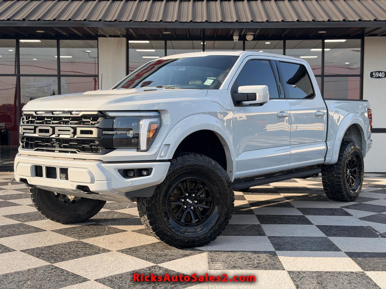 2024 Ford F-150 Raptor SuperCrew 4WD