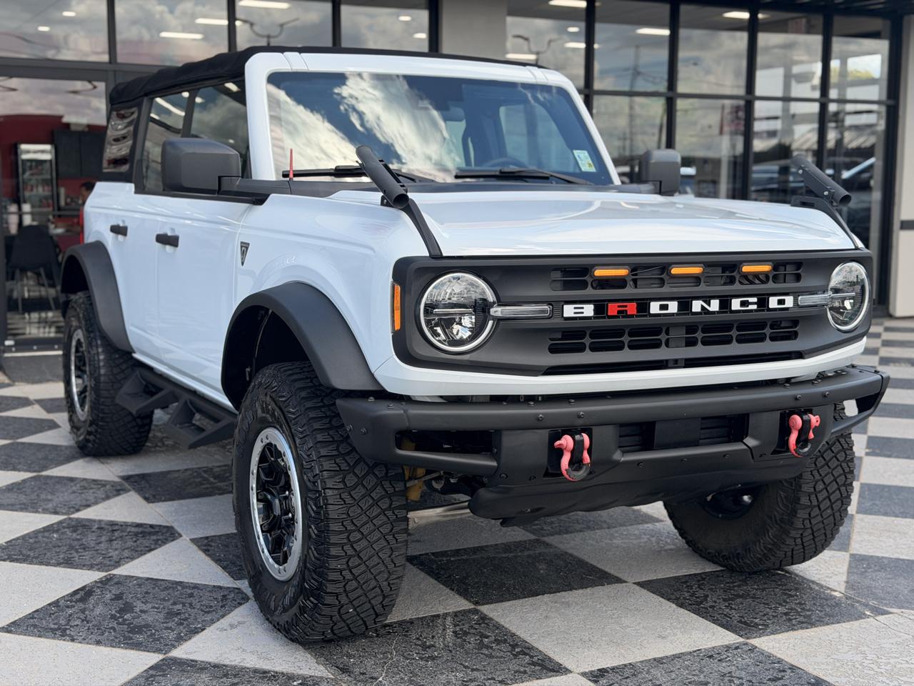 Ford Bronco Base 4-Door w/Advanced 2022