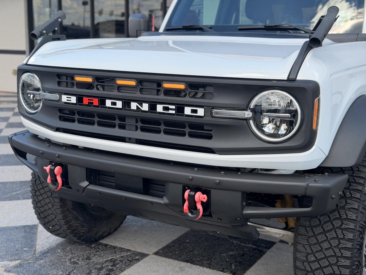 Ford Bronco Base 4-Door w/Advanced 2022