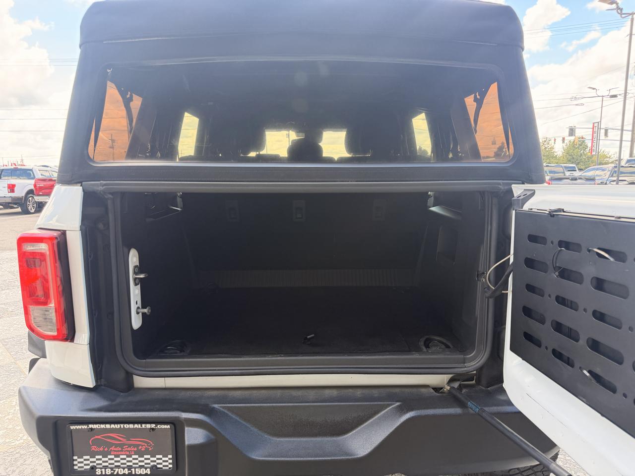 Ford Bronco Base 4-Door w/Advanced 2022