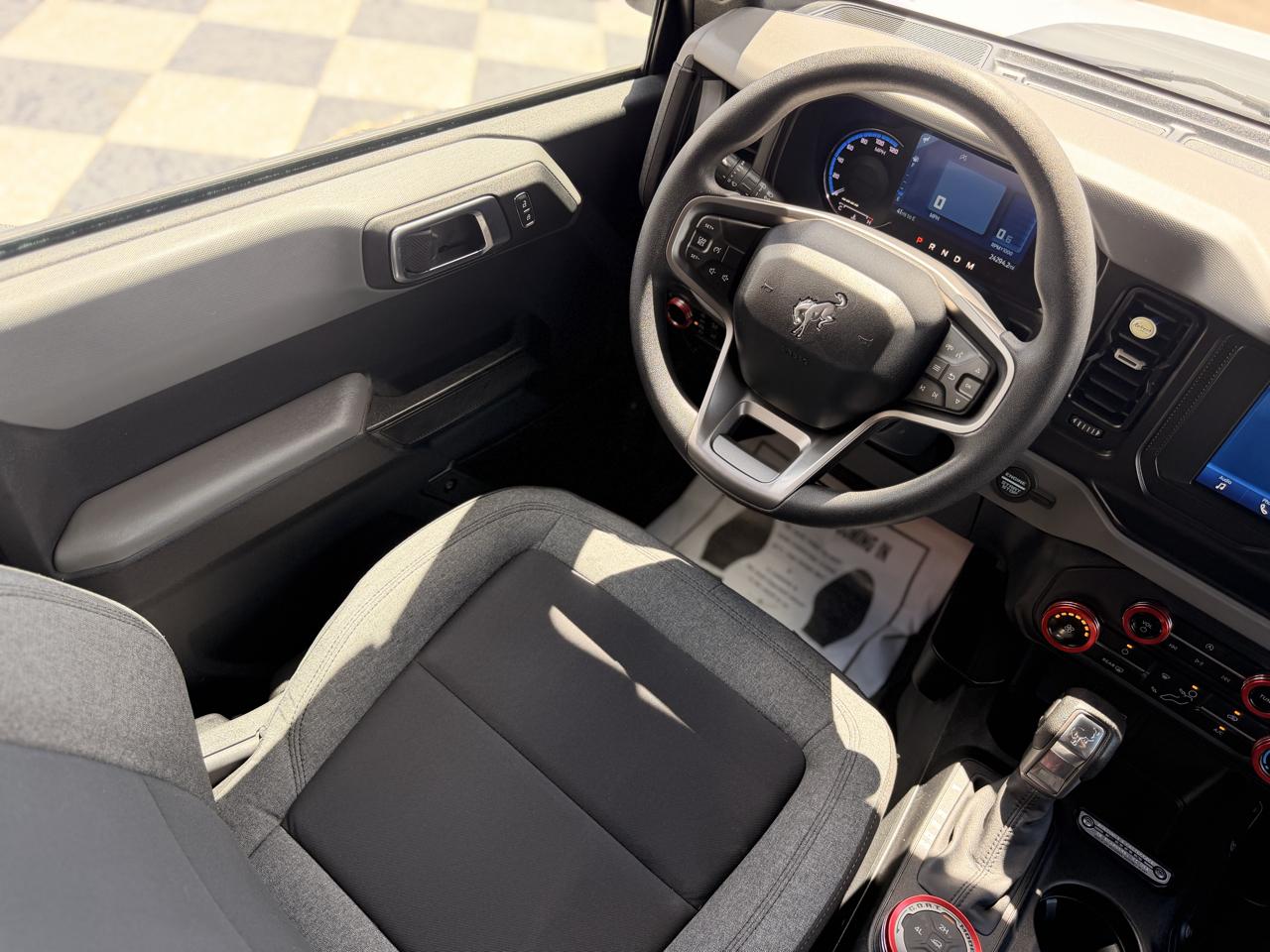 Ford Bronco Base 4-Door w/Advanced 2022