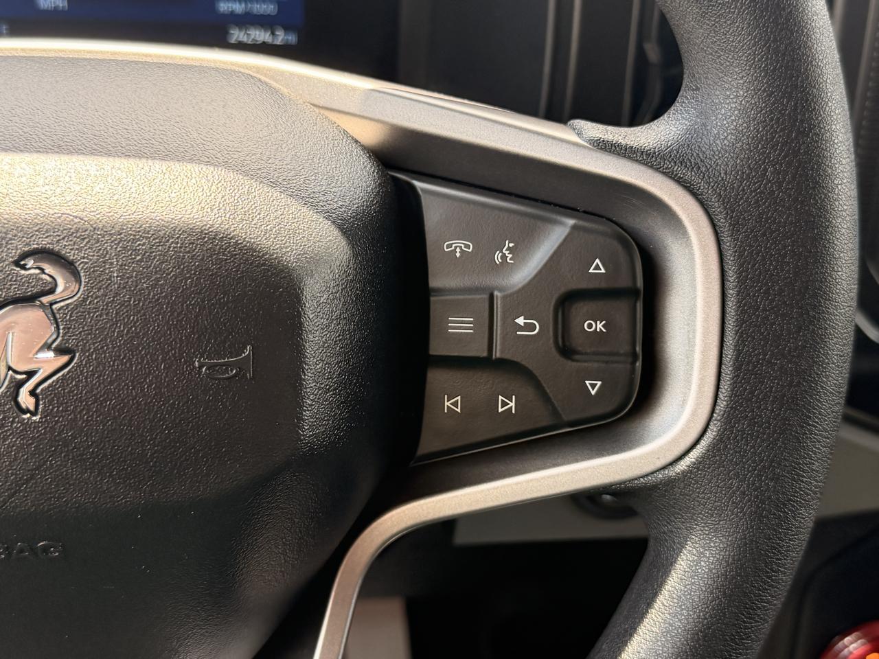 Ford Bronco Base 4-Door w/Advanced 2022