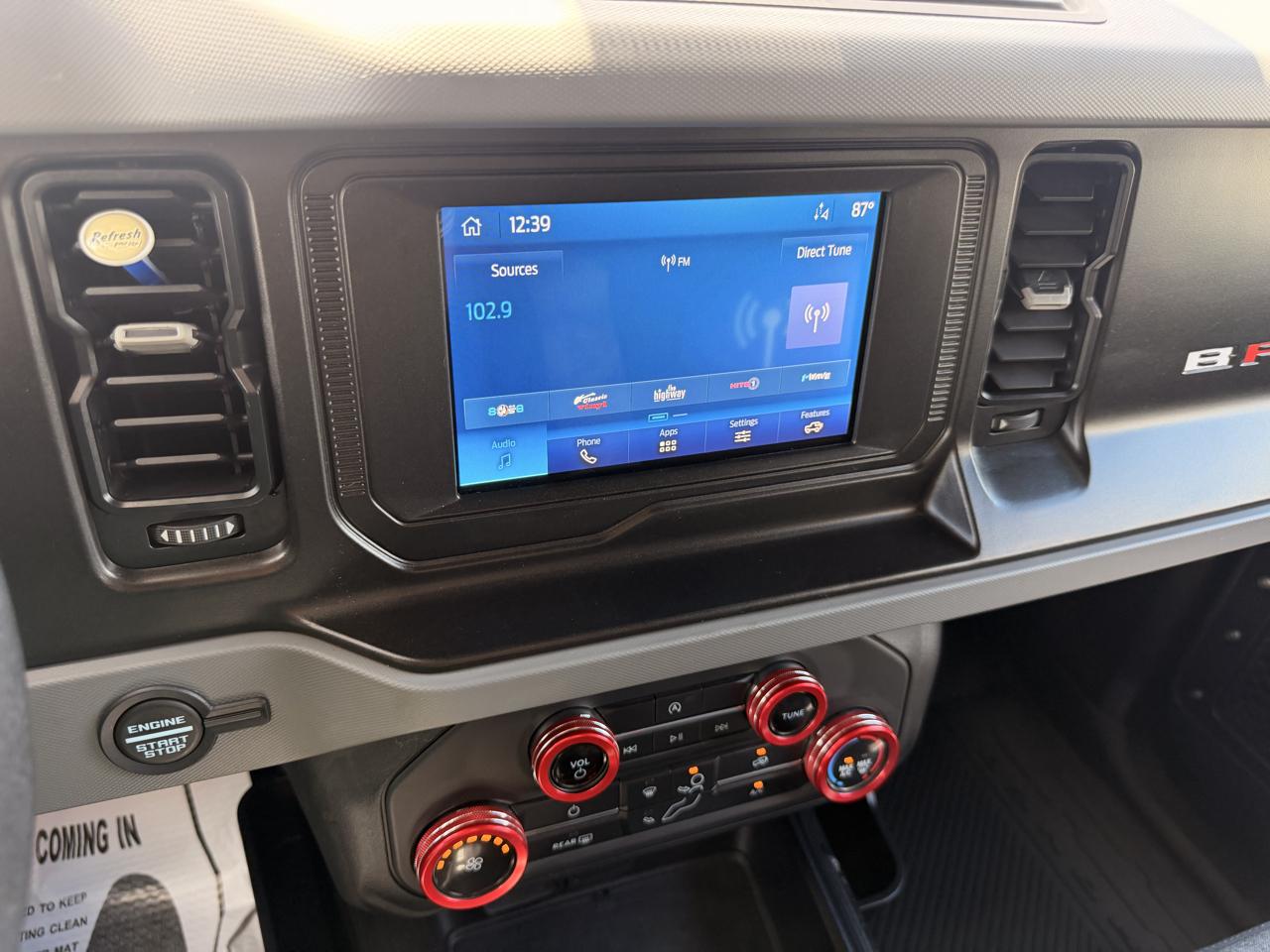 Ford Bronco Base 4-Door w/Advanced 2022