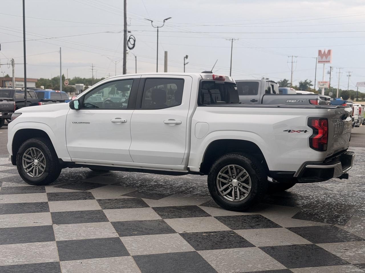 Chevrolet Colorado LT Crew Cab 4WD 2023