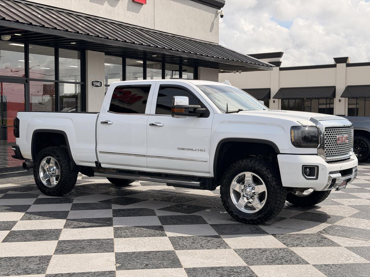 GMC Sierra 3500HD Denali Crew Cab 4WD 2016