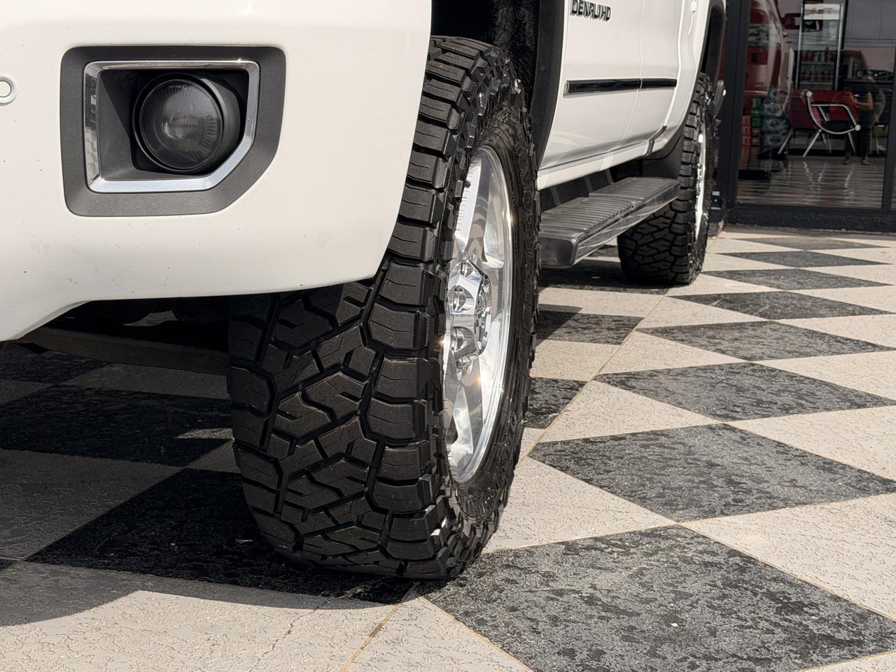 GMC Sierra 3500HD Denali Crew Cab 4WD 2016