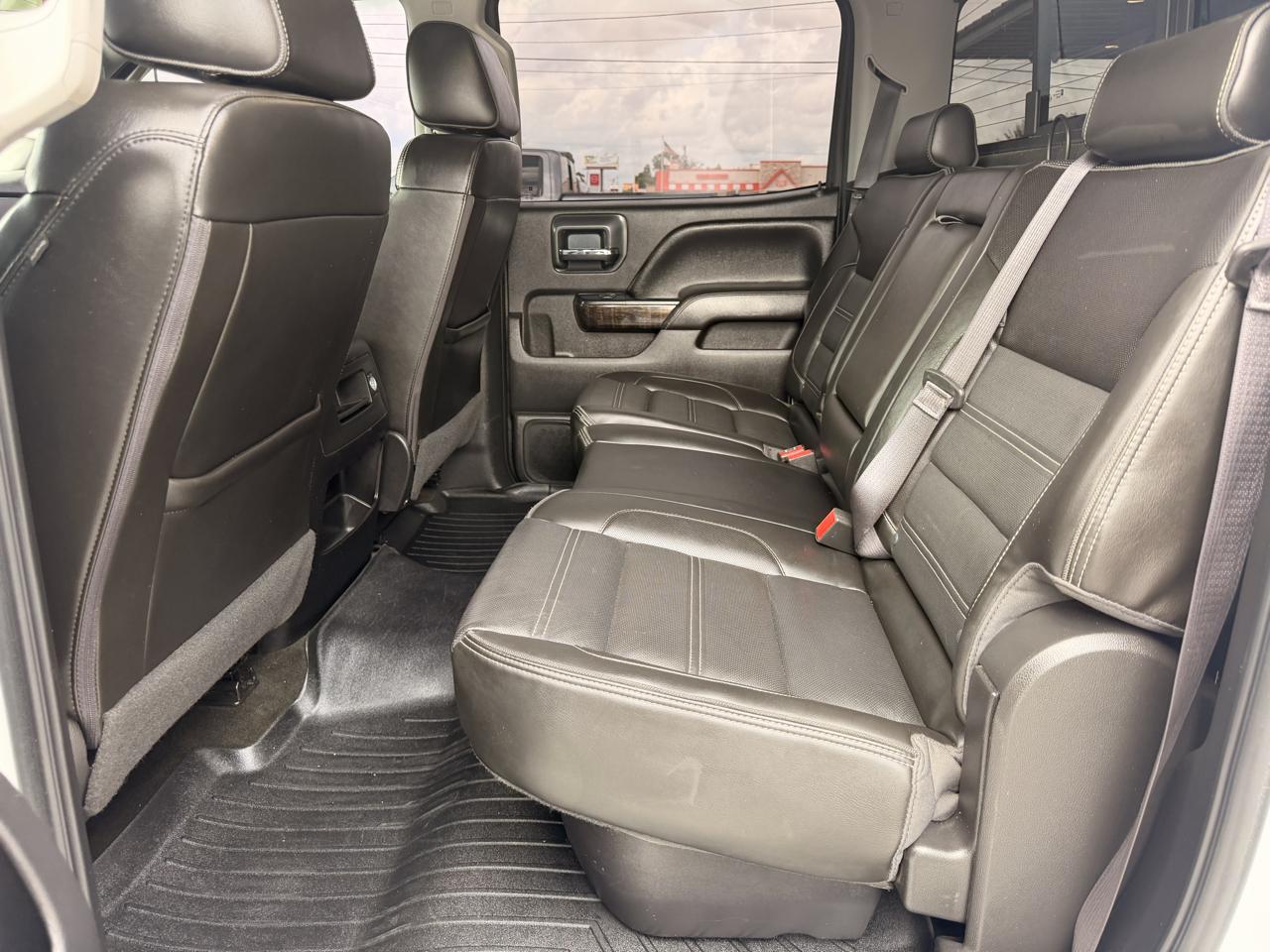 GMC Sierra 3500HD Denali Crew Cab 4WD 2016