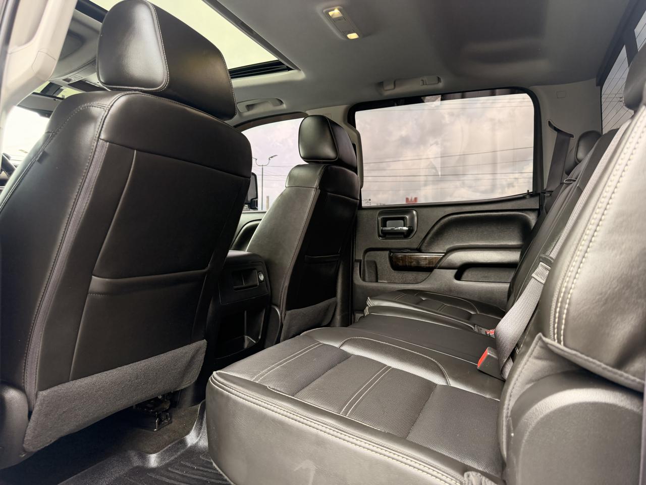 GMC Sierra 3500HD Denali Crew Cab 4WD 2016