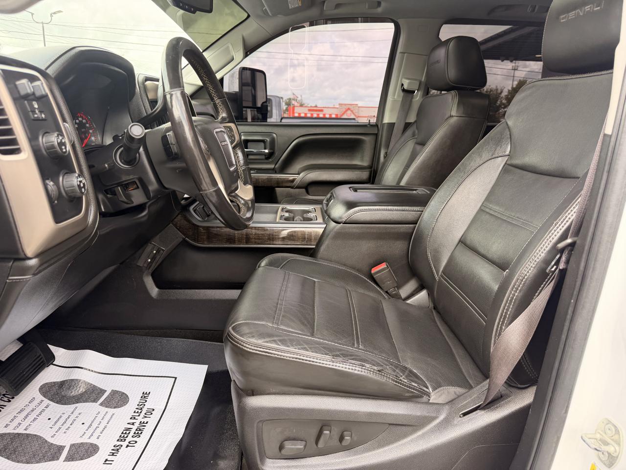 GMC Sierra 3500HD Denali Crew Cab 4WD 2016