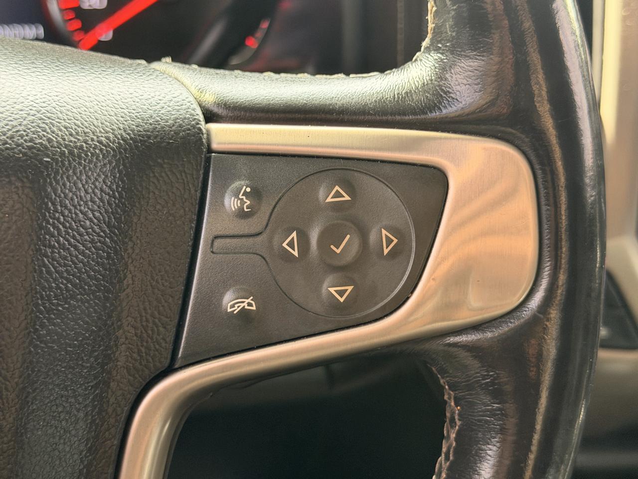 GMC Sierra 3500HD Denali Crew Cab 4WD 2016