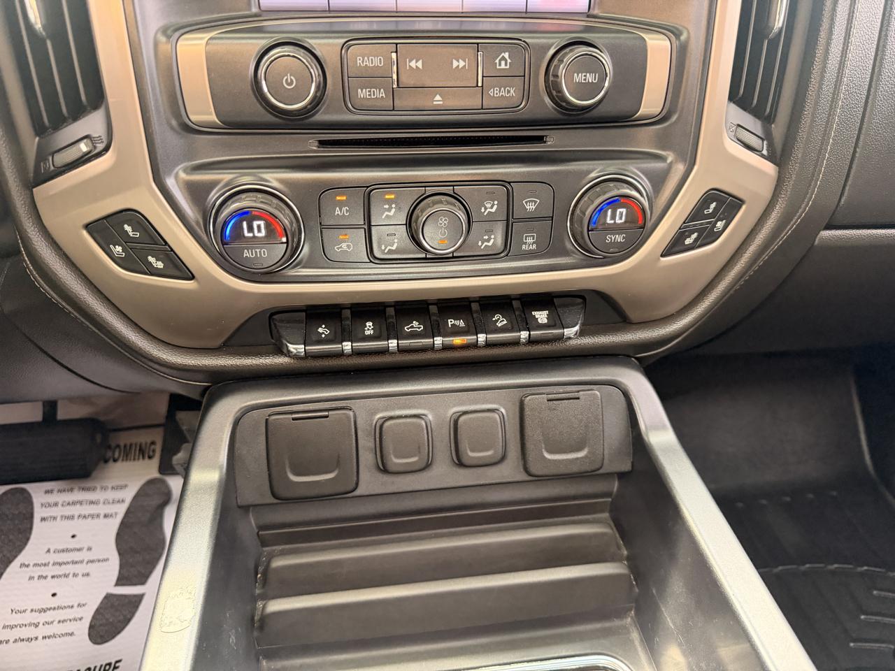 GMC Sierra 3500HD Denali Crew Cab 4WD 2016