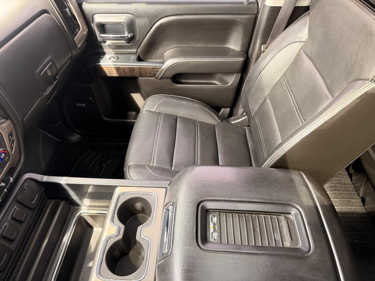GMC Sierra 3500HD Denali Crew Cab 4WD 2016