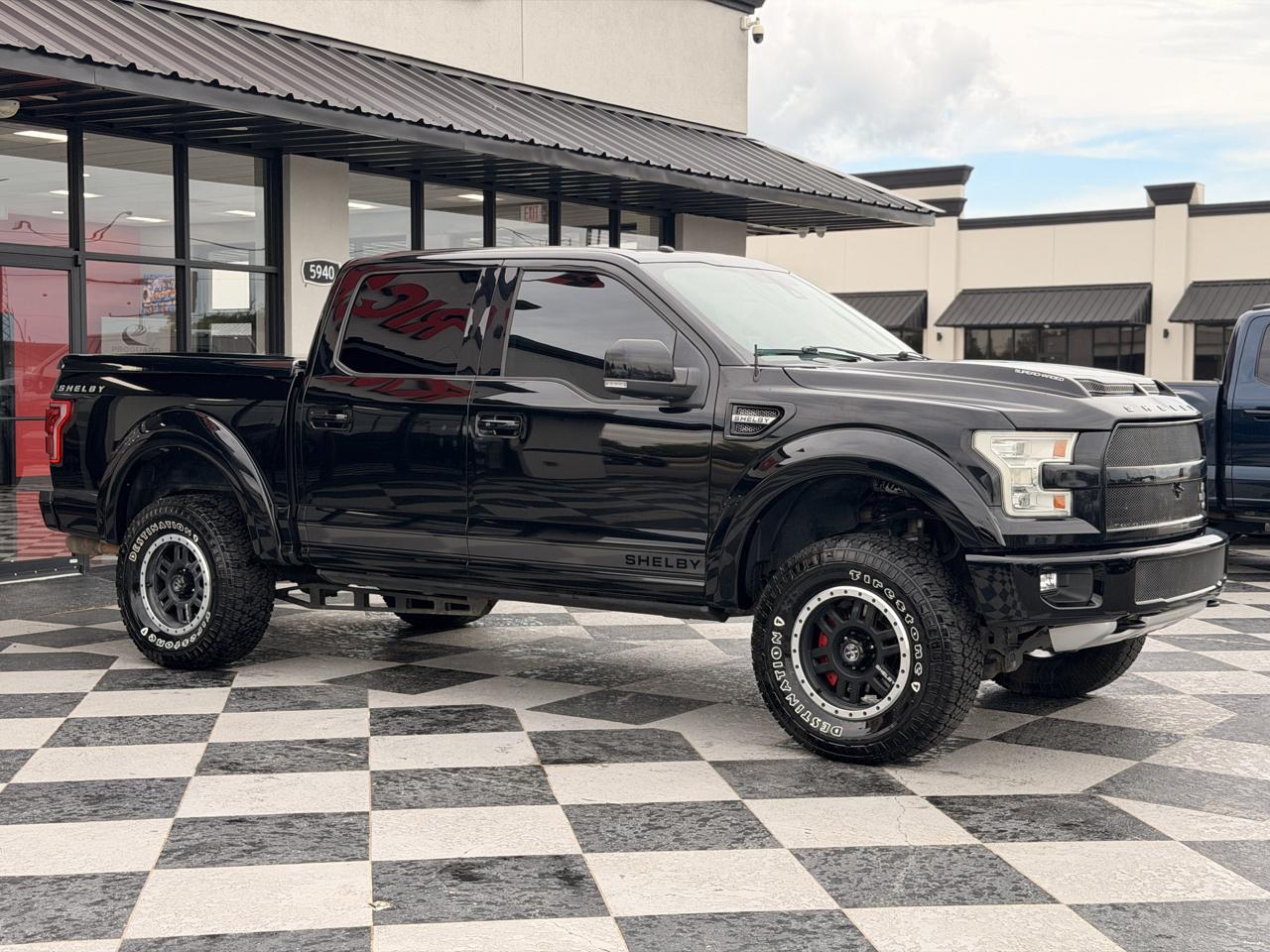 Ford F-150 Lariat 4WD SuperCrew 5.5' Box 2017