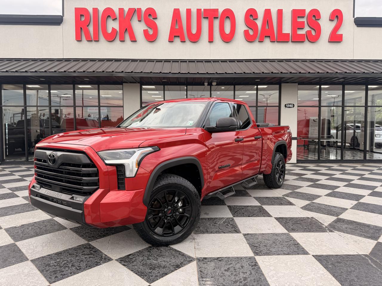 Toyota Tundra SR5 Double Cab 4WD 2022