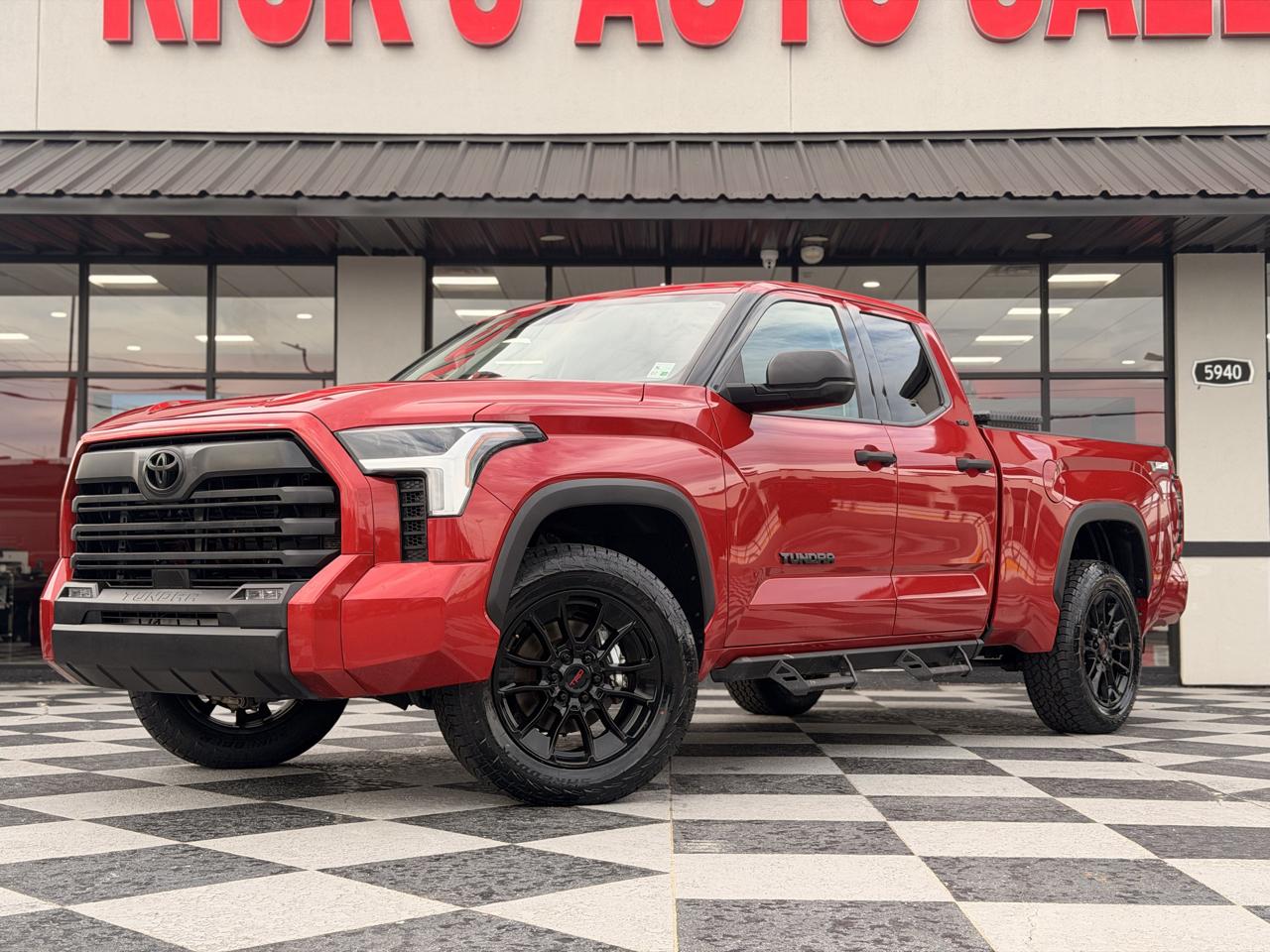 Toyota Tundra SR5 Double Cab 4WD 2022