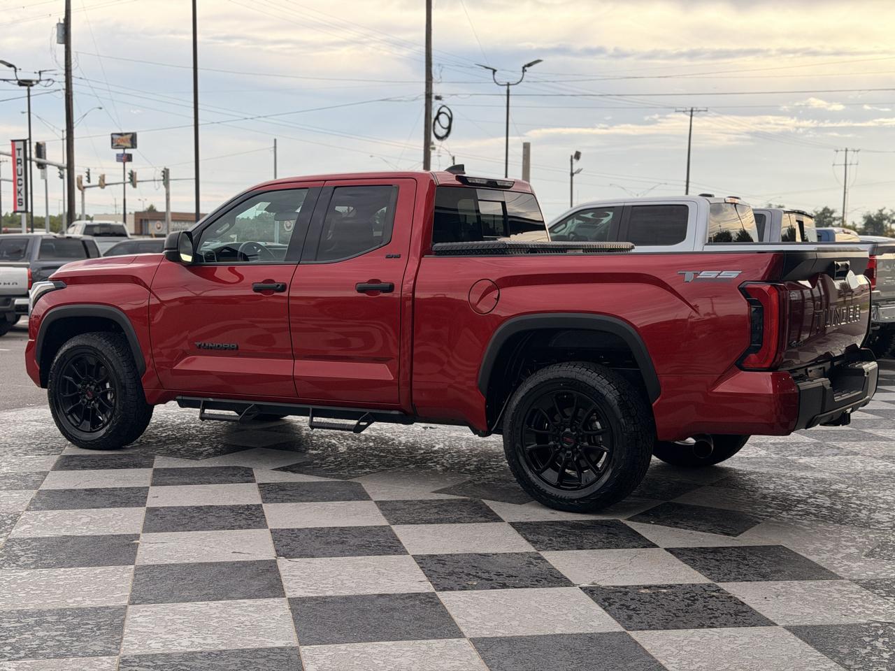 Toyota Tundra SR5 Double Cab 4WD 2022