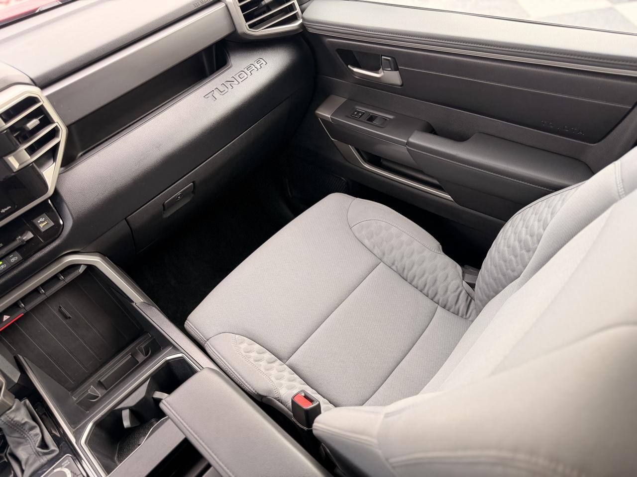 Toyota Tundra SR5 Double Cab 4WD 2022