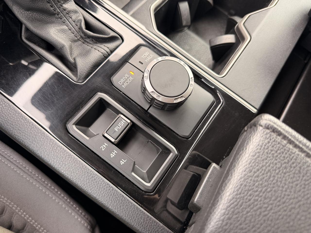 Toyota Tundra SR5 Double Cab 4WD 2022