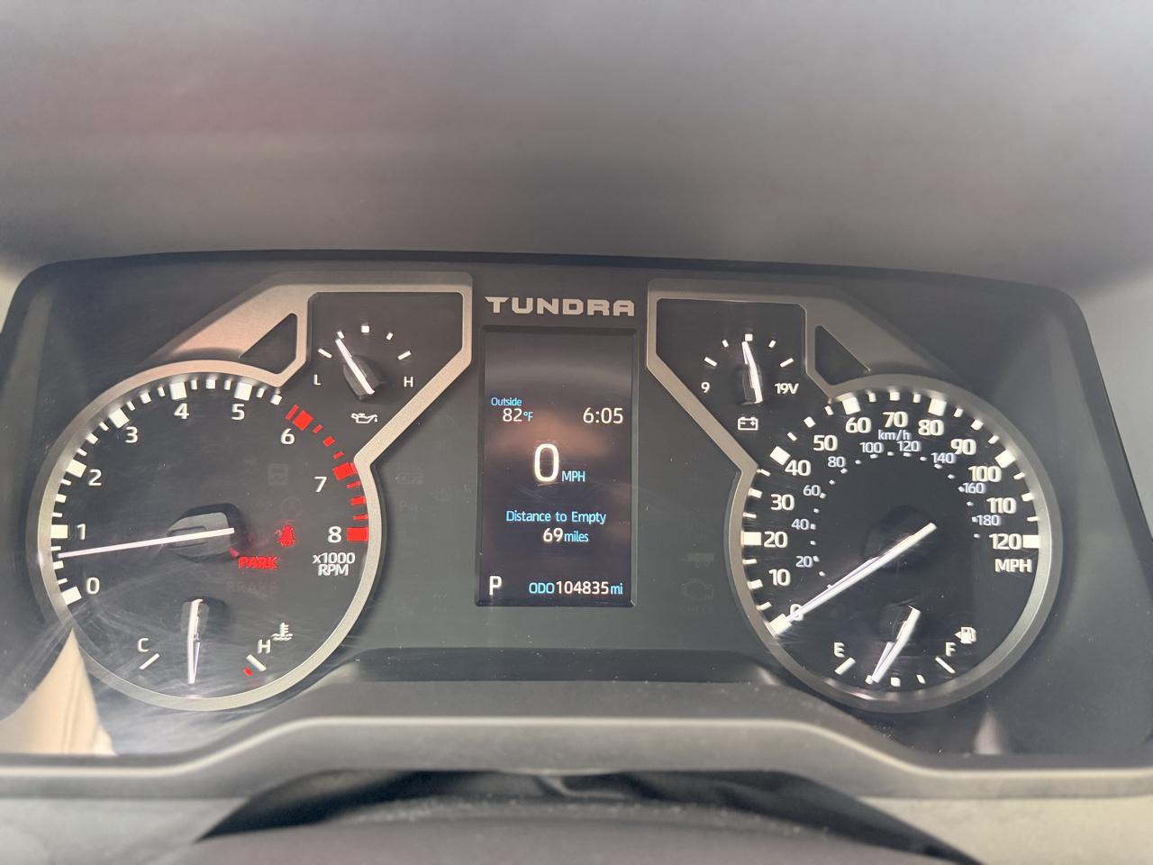 Toyota Tundra SR5 Double Cab 4WD 2022