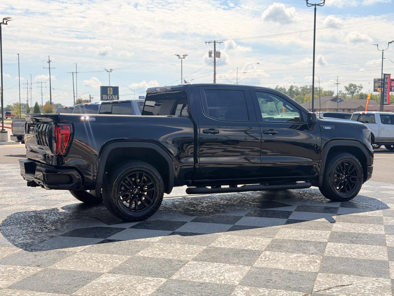 GMC Sierra 1500 Elevation Crew Cab 4WD 2024