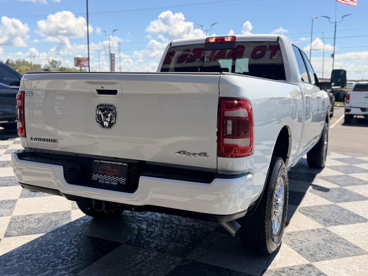 RAM 2500 Laramie Crew Cab SWB 4WD 2024