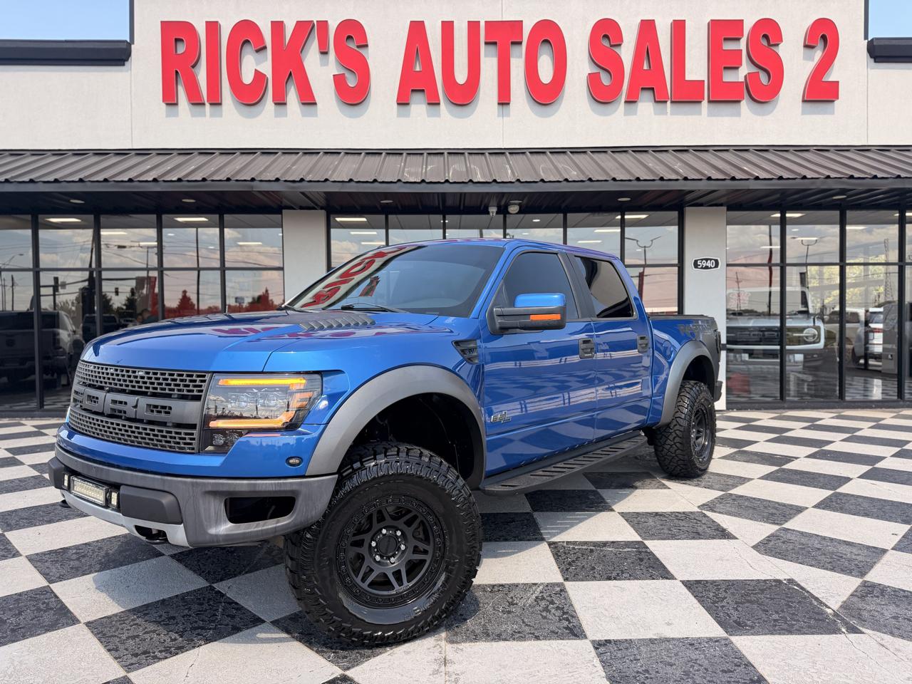 Ford F-150 4WD SuperCrew 145" SVT Raptor 2012