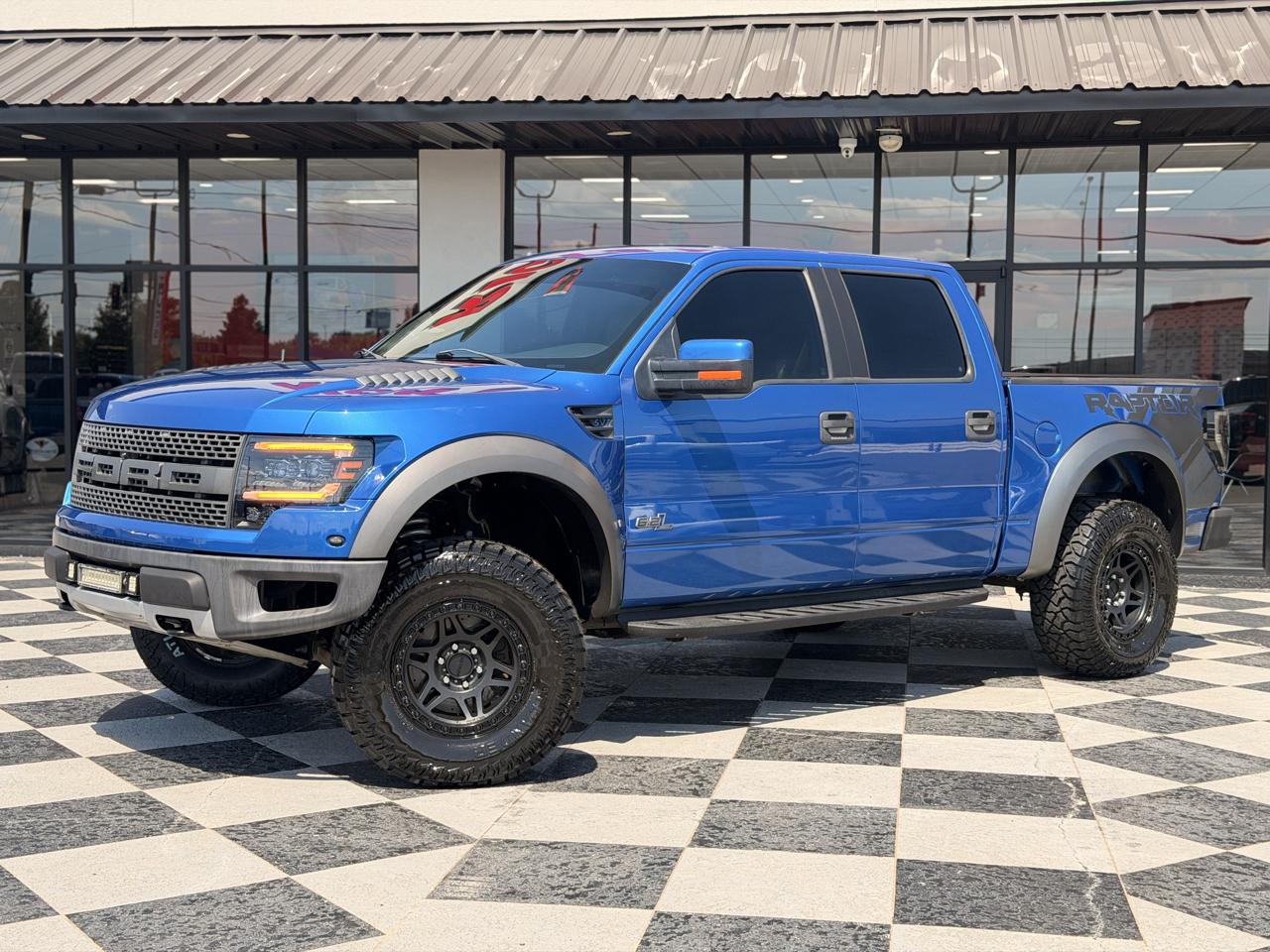 Ford F-150 4WD SuperCrew 145" SVT Raptor 2012
