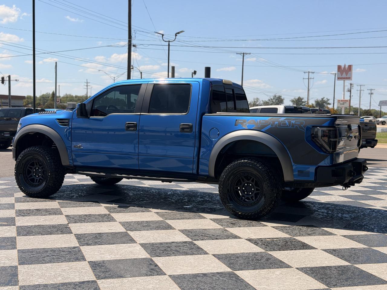 Ford F-150 4WD SuperCrew 145" SVT Raptor 2012