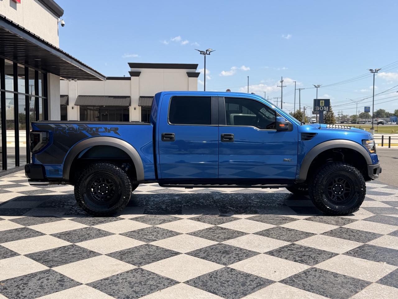 Ford F-150 4WD SuperCrew 145" SVT Raptor 2012