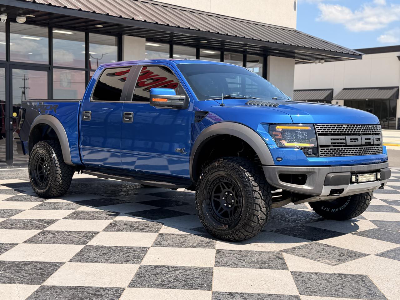 Ford F-150 4WD SuperCrew 145" SVT Raptor 2012