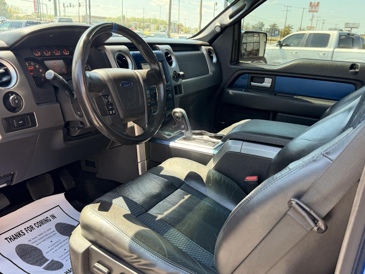 Ford F-150 4WD SuperCrew 145" SVT Raptor 2012