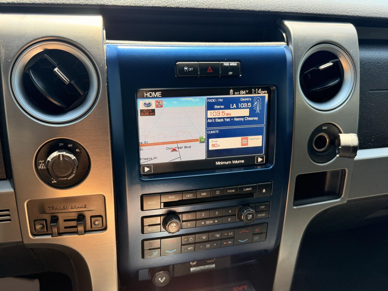 Ford F-150 4WD SuperCrew 145" SVT Raptor 2012