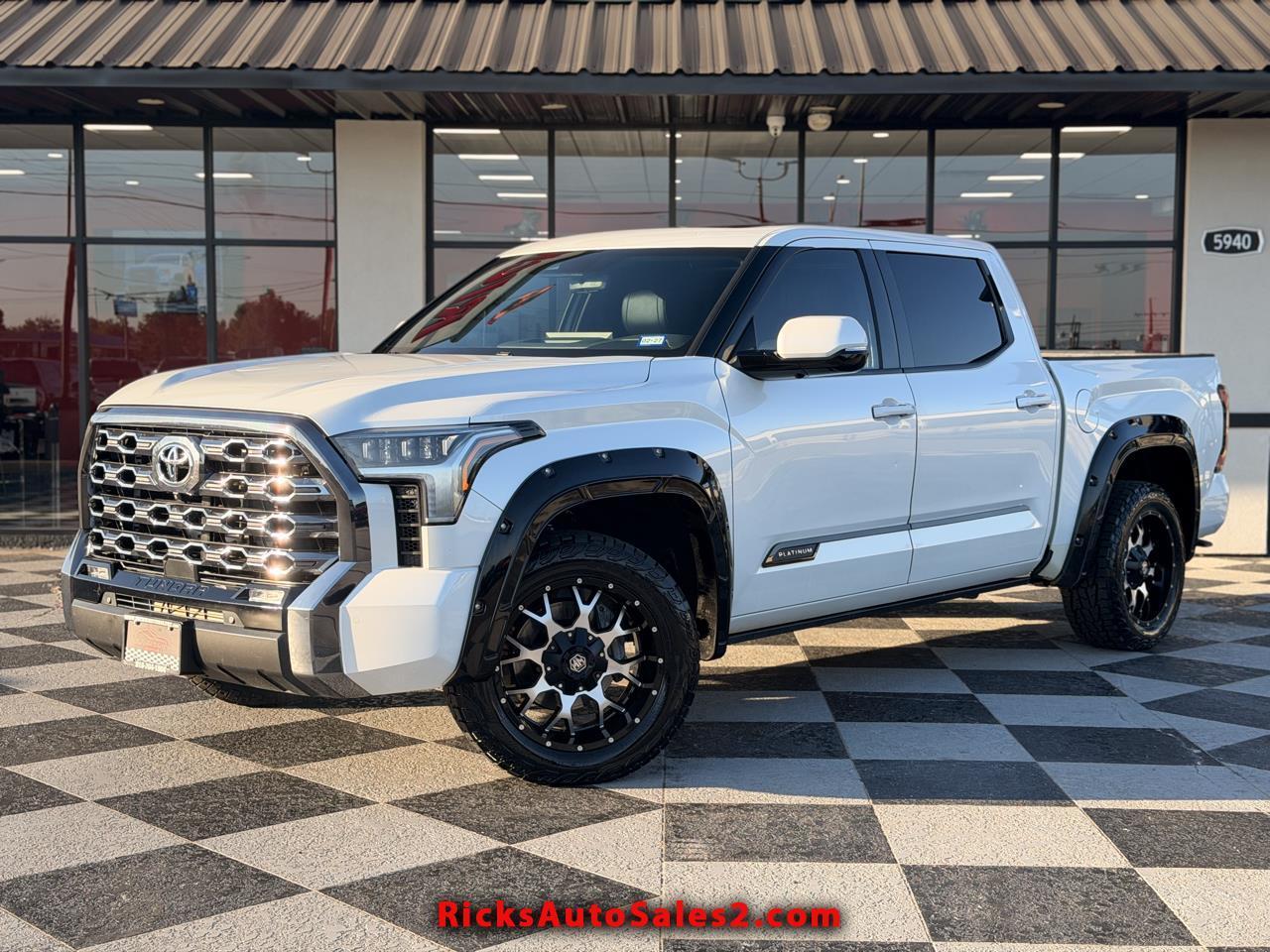 Toyota Tundra Platinum CrewMax 4WD 2022