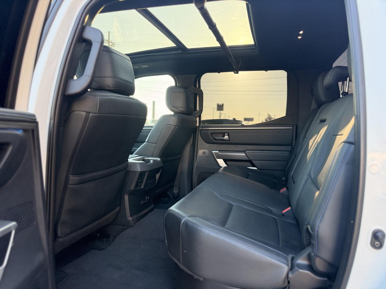 Toyota Tundra Platinum CrewMax 4WD 2022