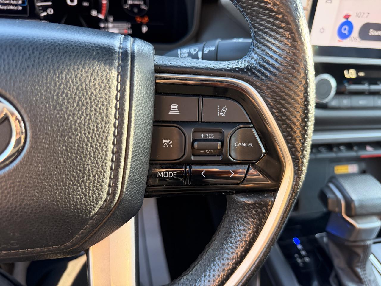 Toyota Tundra Platinum CrewMax 4WD 2022