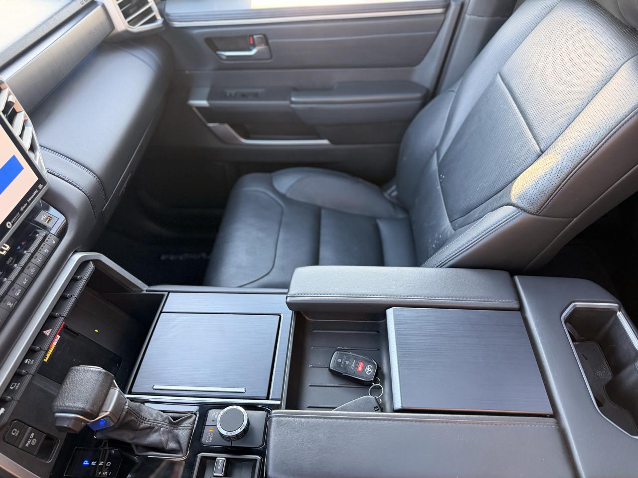 Toyota Tundra Platinum CrewMax 4WD 2022
