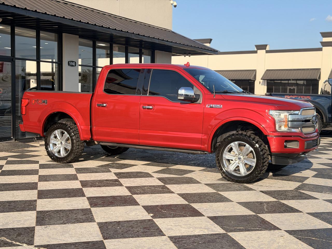 Ford F-150 Platinum 4WD SuperCrew 5.5' Box 2020