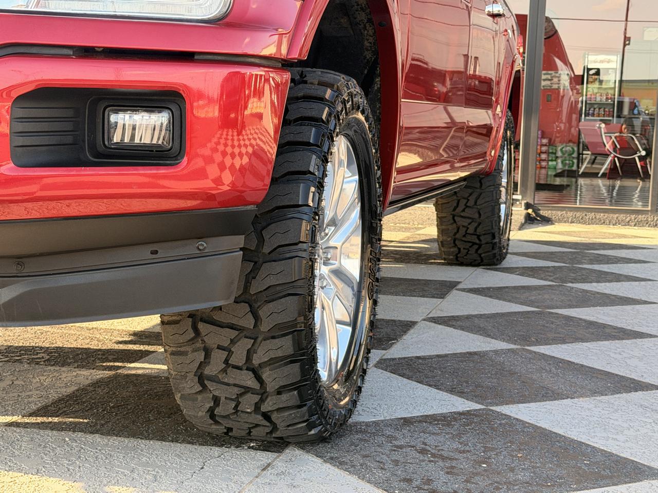 Ford F-150 Platinum 4WD SuperCrew 5.5' Box 2020