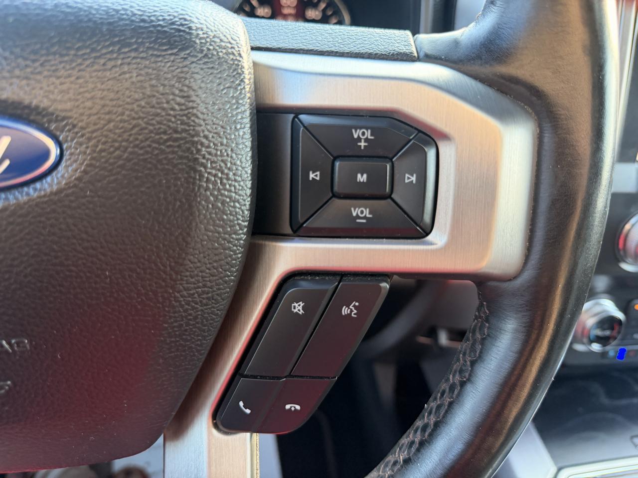 Ford F-150 Platinum 4WD SuperCrew 5.5' Box 2020